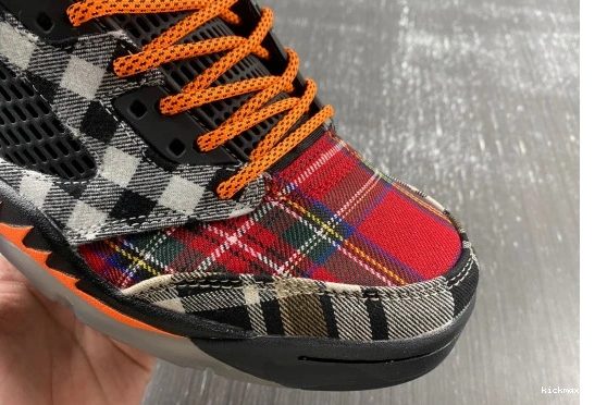 Jordan  FD4814-008 Retro Plaid 5 FD4814-008 0515